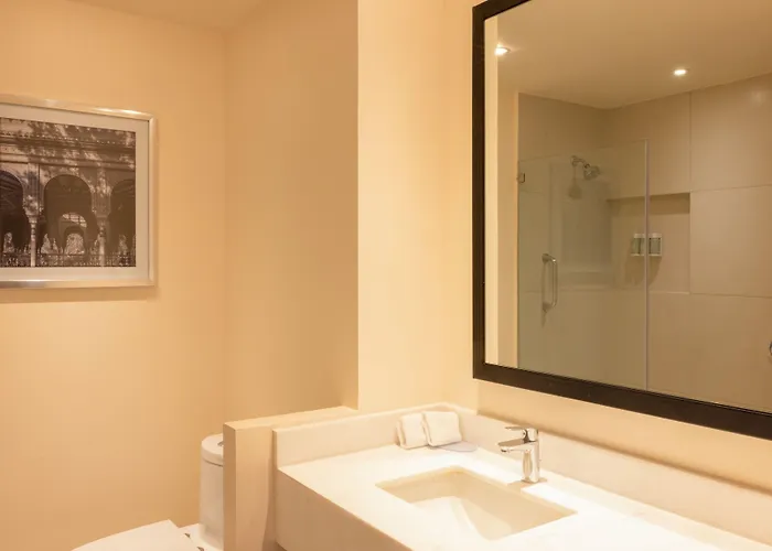 Fairfield Inn & Suites By Marriott Mexico City Vallejo Hotel 3*